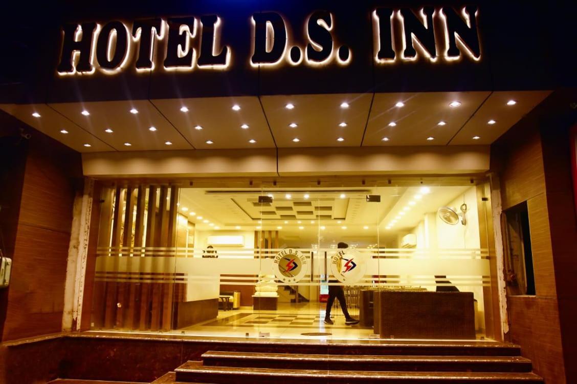 Hotel D S Inn Амрітсар Екстер'єр фото